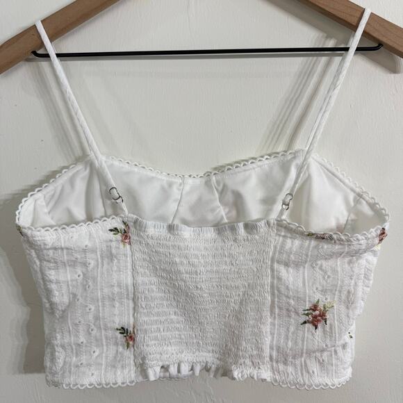 Kirious White Floral Eyelet Tank Top Size Large - Picture 4 of 4